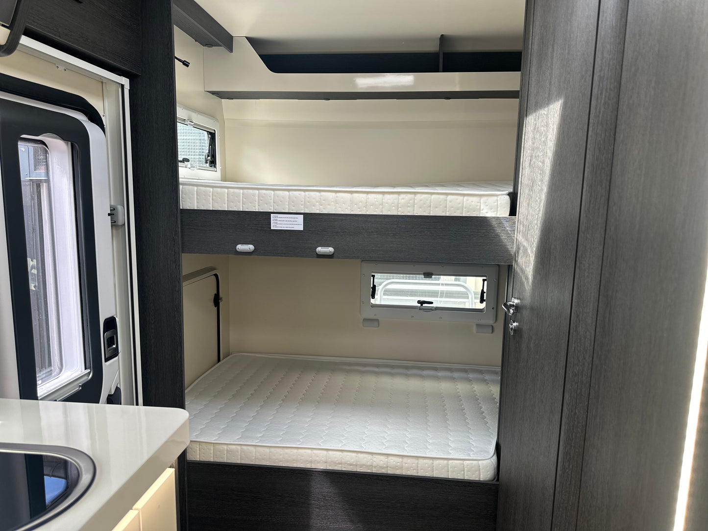 Camping car Profilé - Kronos - 6 places