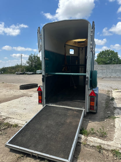 Van 1.5 place